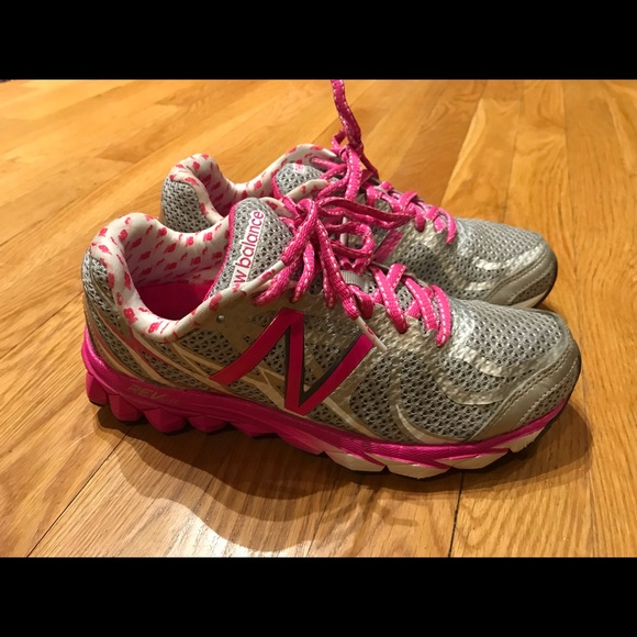 new balance 3190 women's